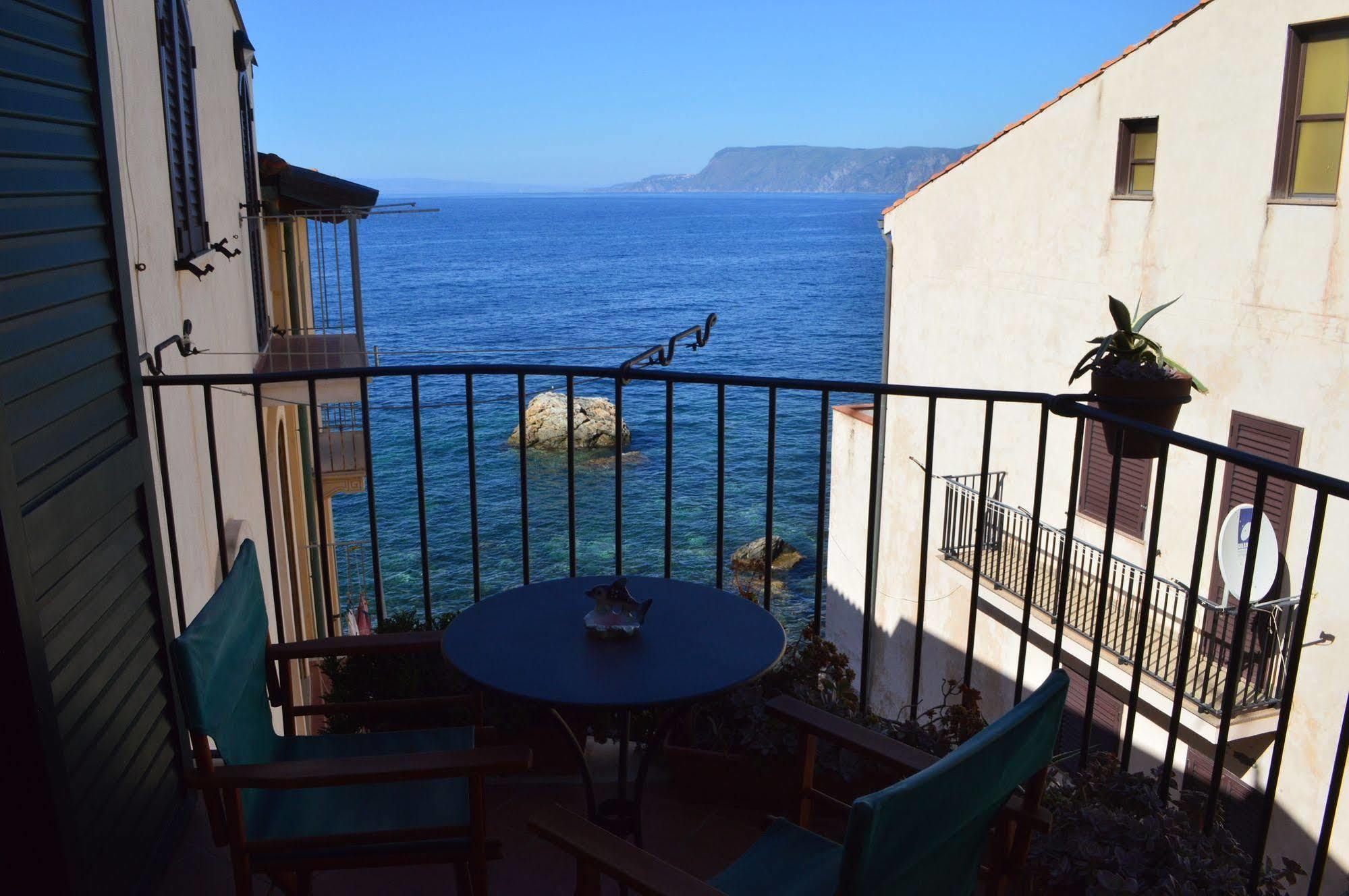 Bed and Breakfast Le Piccole Grotte Scilla Exterior foto